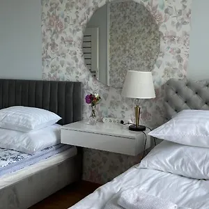 Centrum Wlodarzewska 30 M45 Warszawa